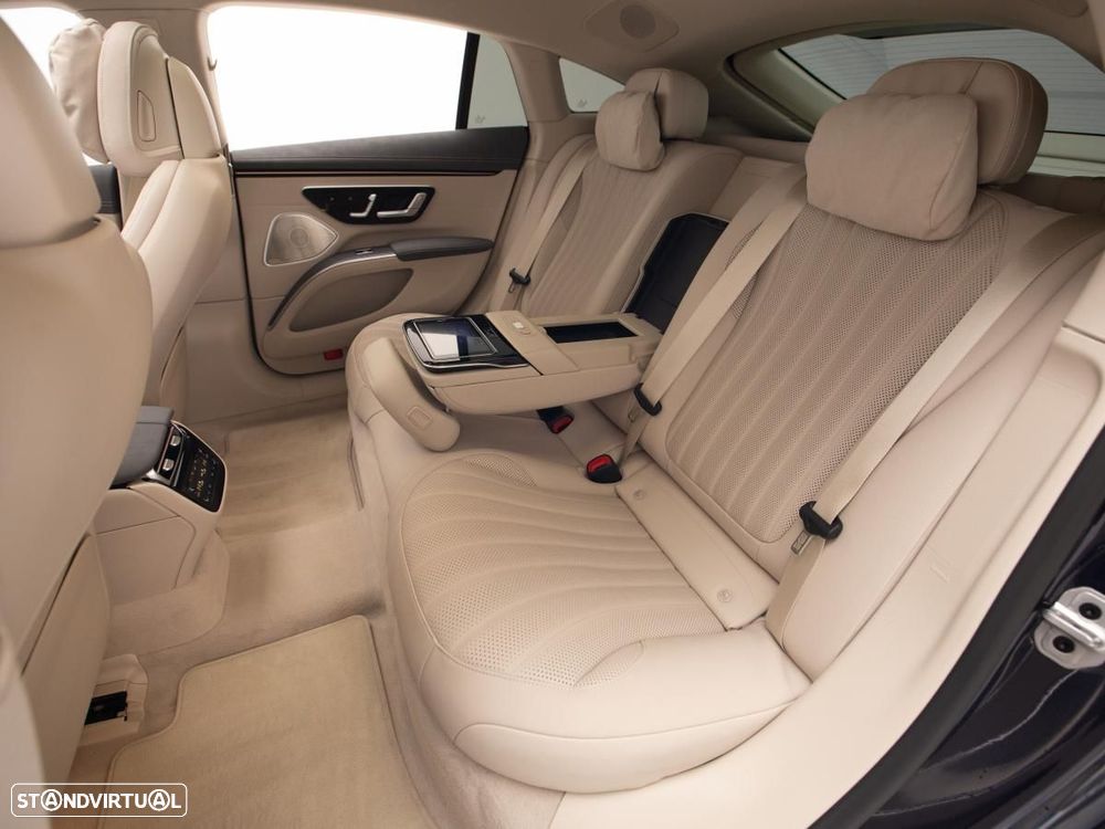 Mercedes-Benz EQS 580 4Matic Electric Art - 12