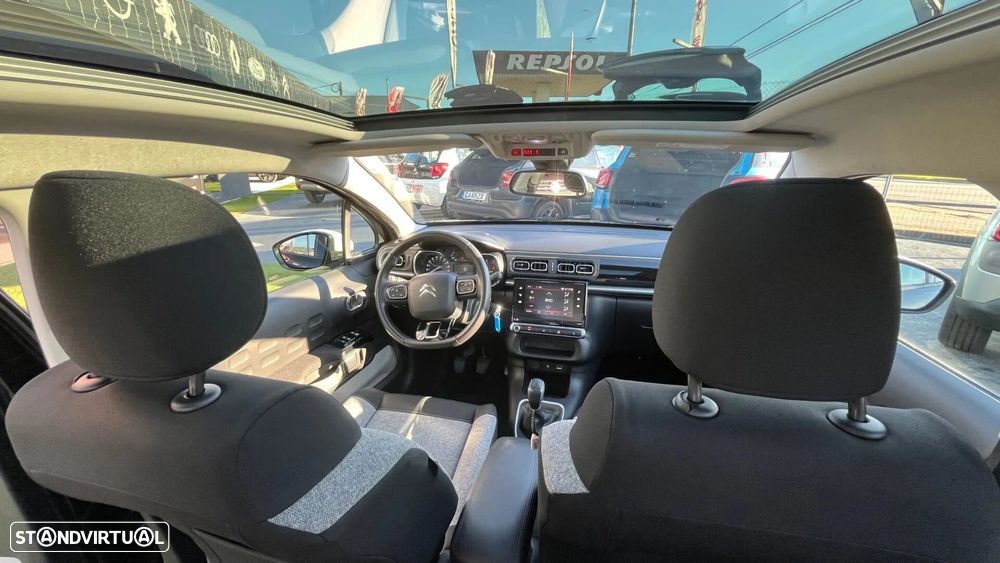 Citroën C3 1.2 PureTech Shine - 22