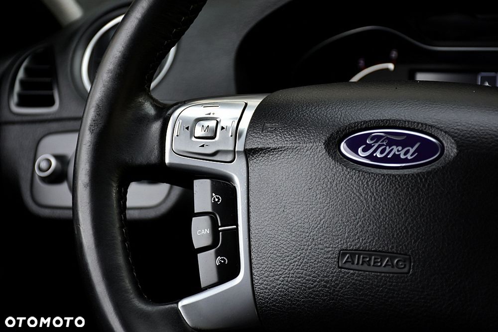 Ford S-Max 2.0 TDCi DPF Titanium - 21