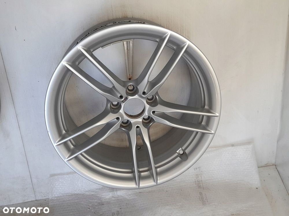 Felga aluminiowa BMW 2284908 9.0" x 19" 5x120 ET29 - 1