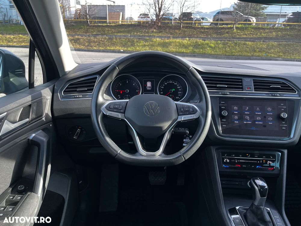 Volkswagen Tiguan - 14