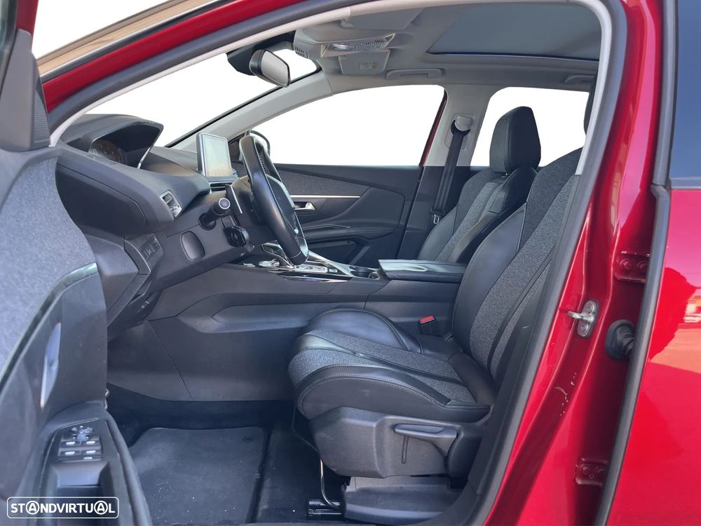 Peugeot 3008 1.2 PureTech Allure EAT6 - 12