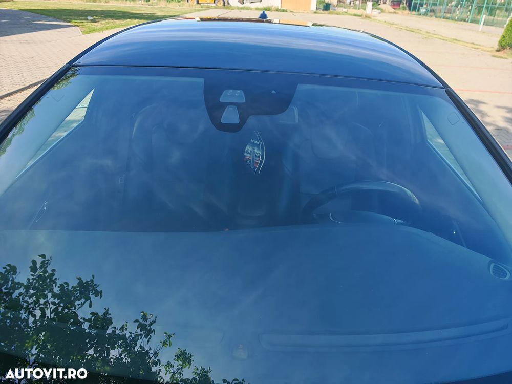 Volvo V40 D4 Momentum - 7