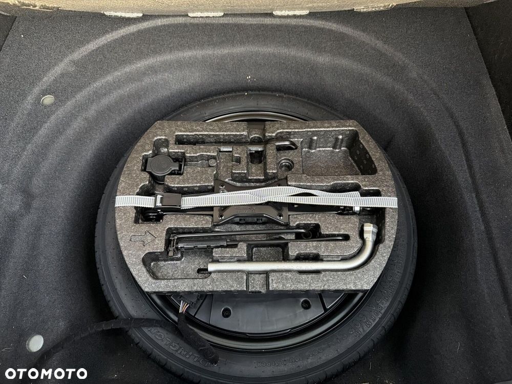 Skoda Superb 2.0 TDI SCR 4x4 L&K DSG - 27