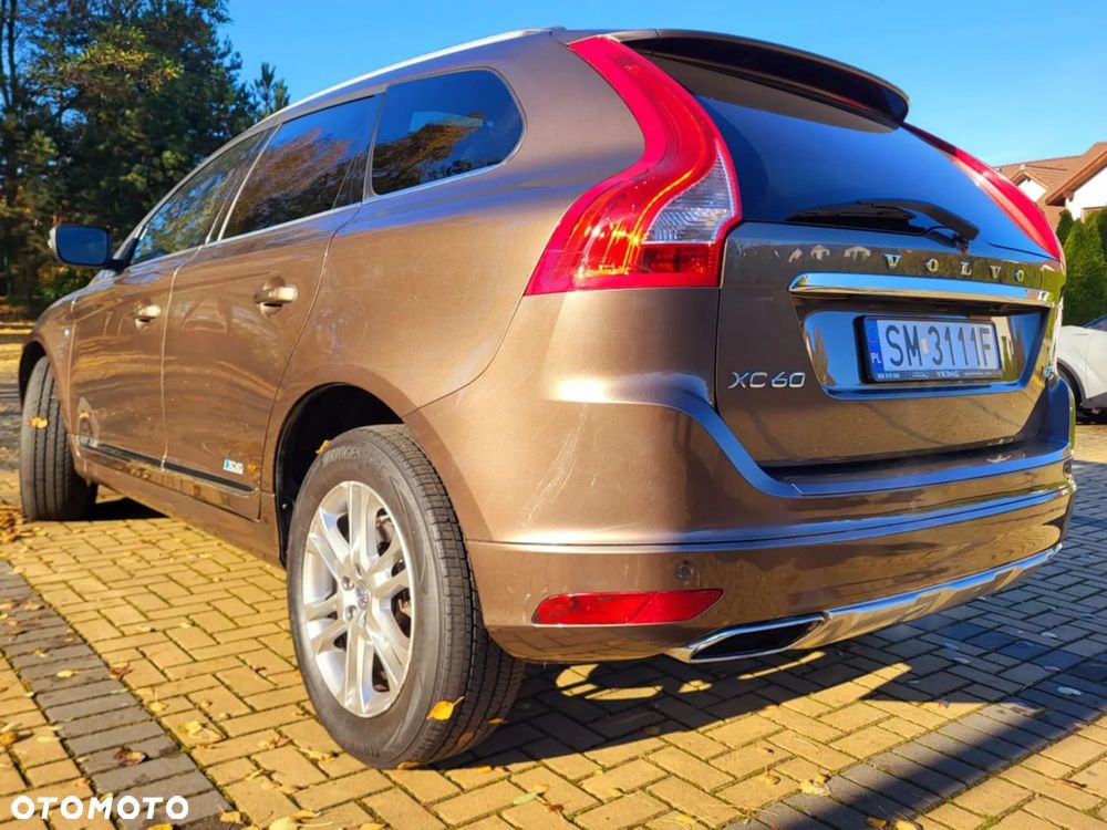 Volvo XC 60 T5 Drive-E Momentum - 2