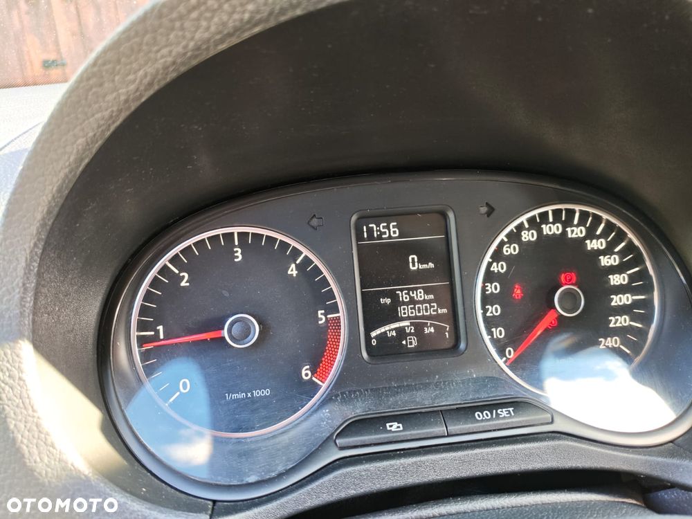 Volkswagen Amarok 2.0 BiTDI - 12