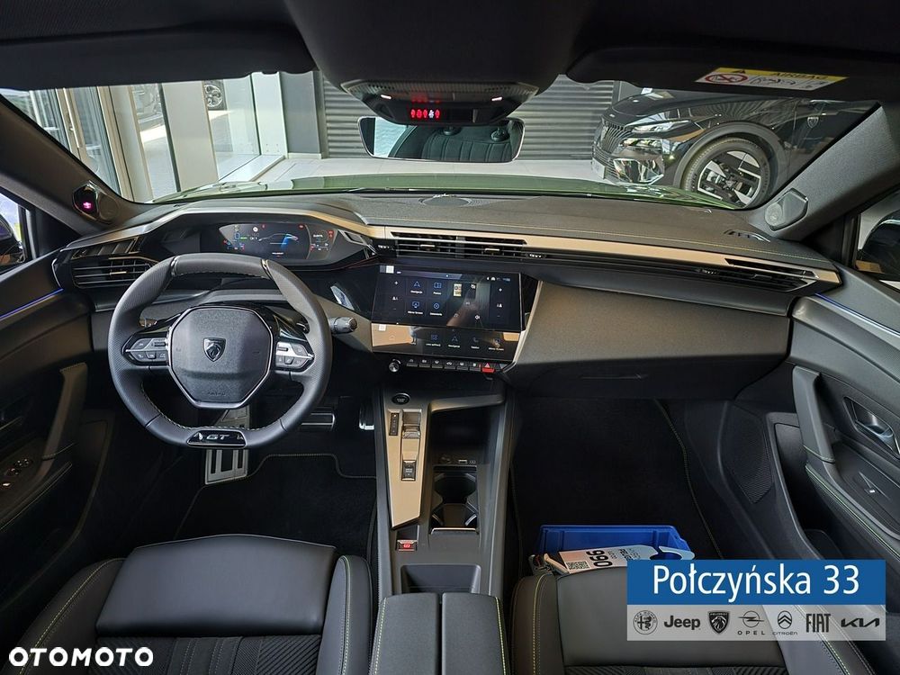 Peugeot 408 - 13