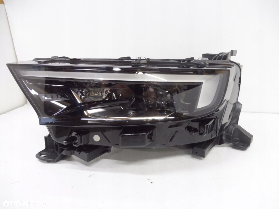 OPEL MOKKA LAMPA PRZÓD FULL LED LEWA 9834016880 - 2
