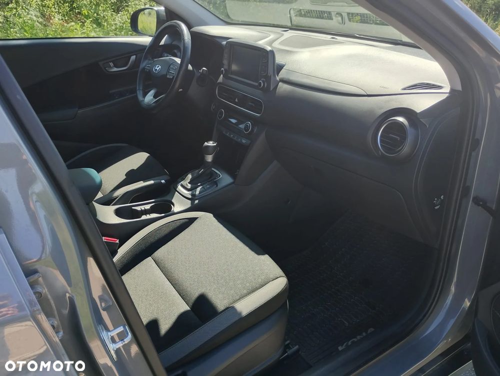 Hyundai Kona 1.6 T-GDI Premium DCT - 12