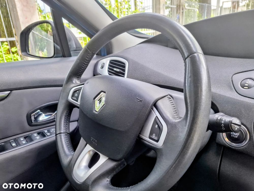 Renault Scenic ENERGY TCe 115 Bose Edition - 10