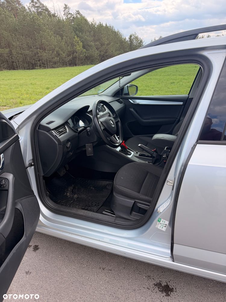 Skoda Octavia 2.0 TDI 4x4 Style DSG - 17