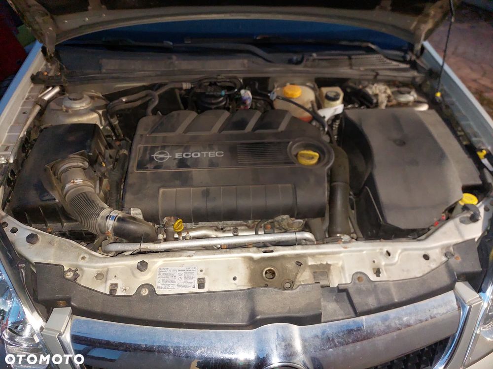 Opel Vectra 1.9 CDTI - 10