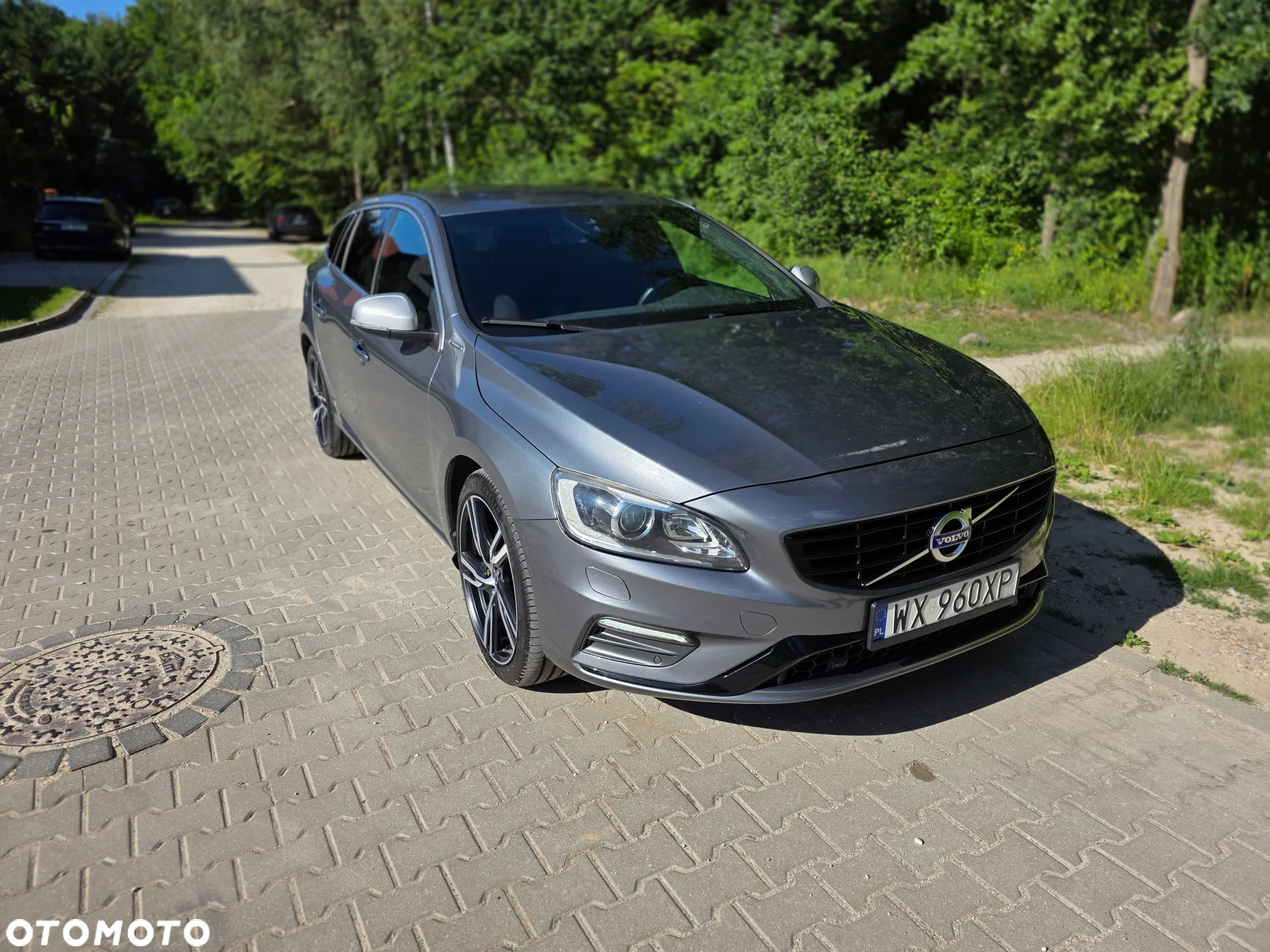 Volvo V60 D6 AWD Plug-in Hybrid Summum - 10