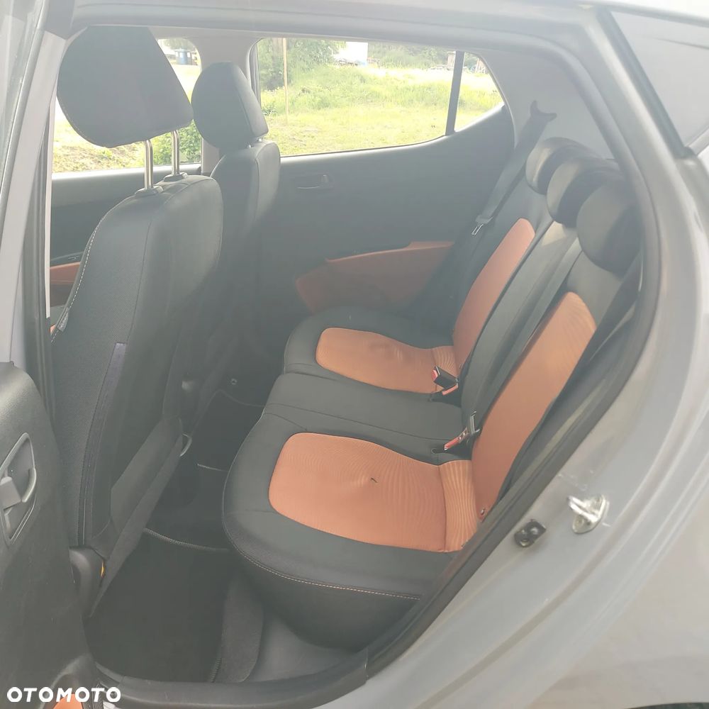 Hyundai i10 1.0 GO+ - 13