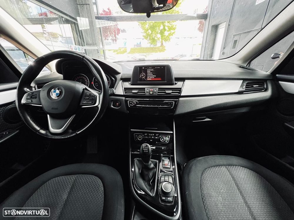 BMW 216 Active Tourer d Advantage - 16
