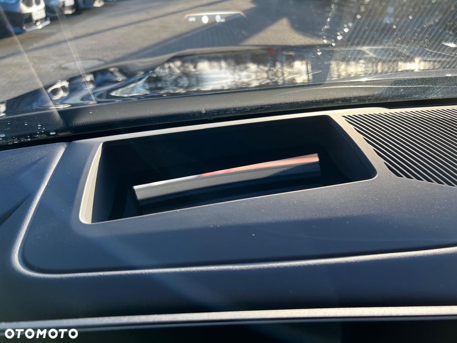 BMW Seria 5 520d mHEV M Sport - 30