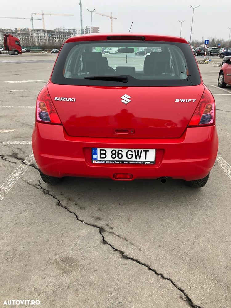 Suzuki Swift 1.3 GS - 33