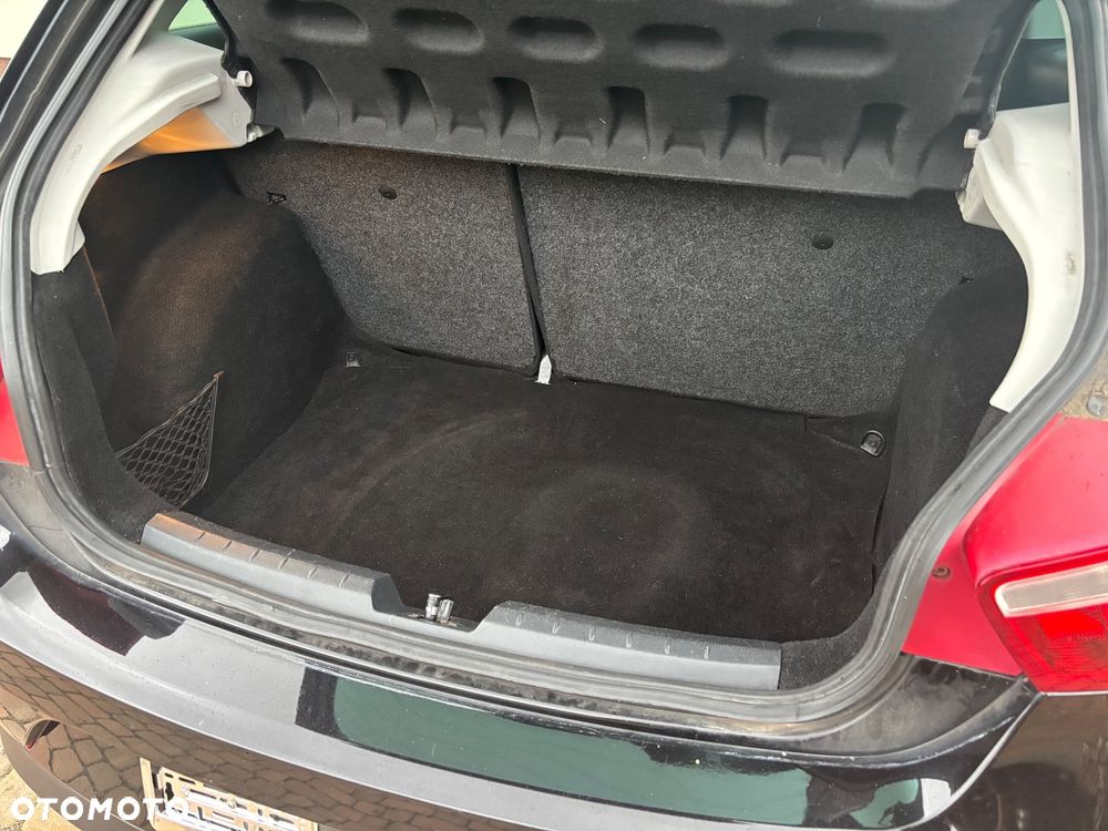 Seat Ibiza SC 1.9 TDI Sport - 10