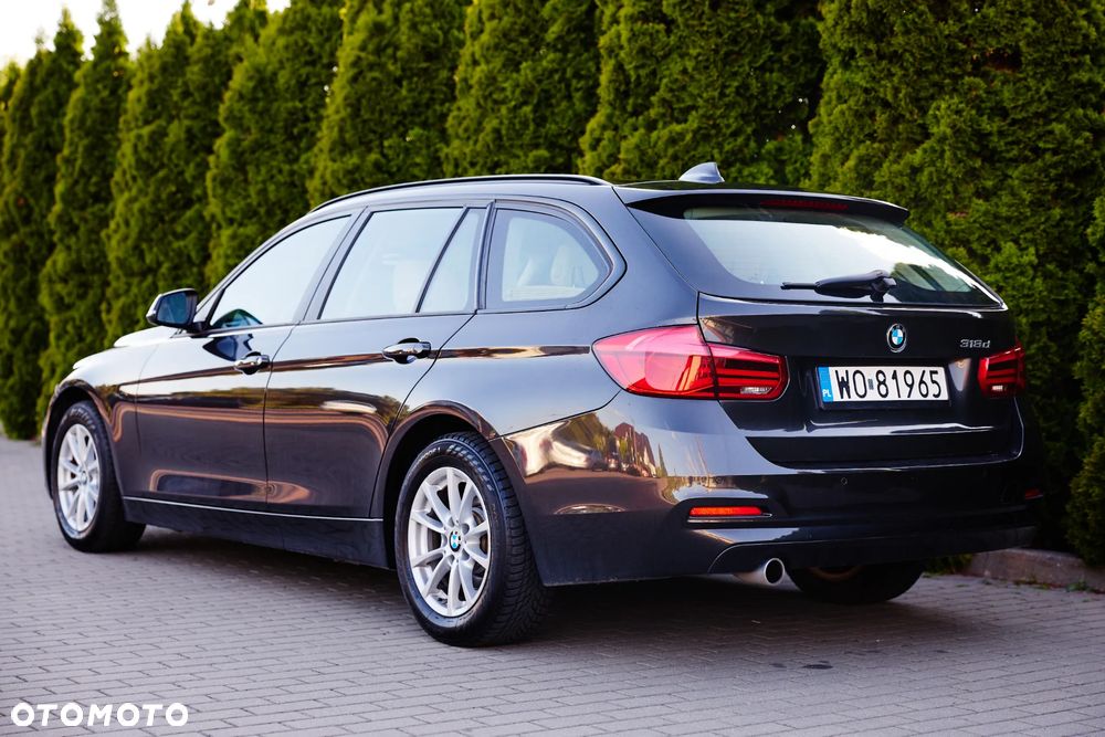 BMW Seria 3 318d Edition Luxury Line Purity - 3