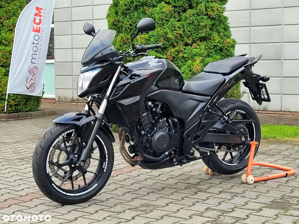Honda CB - 11