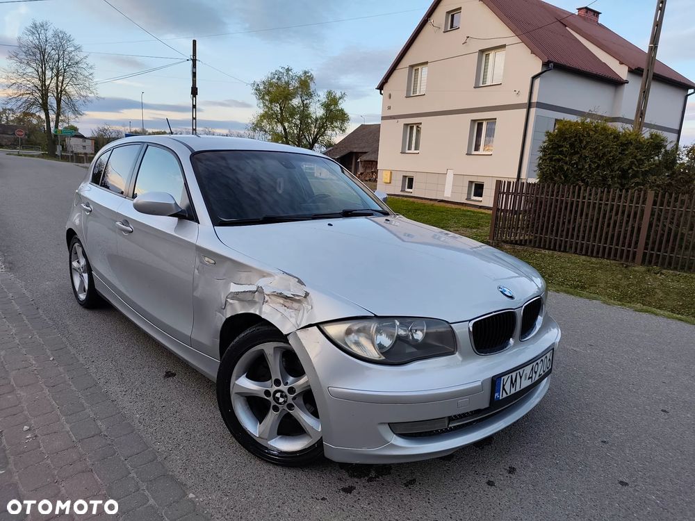 BMW Seria 1 118d - 4