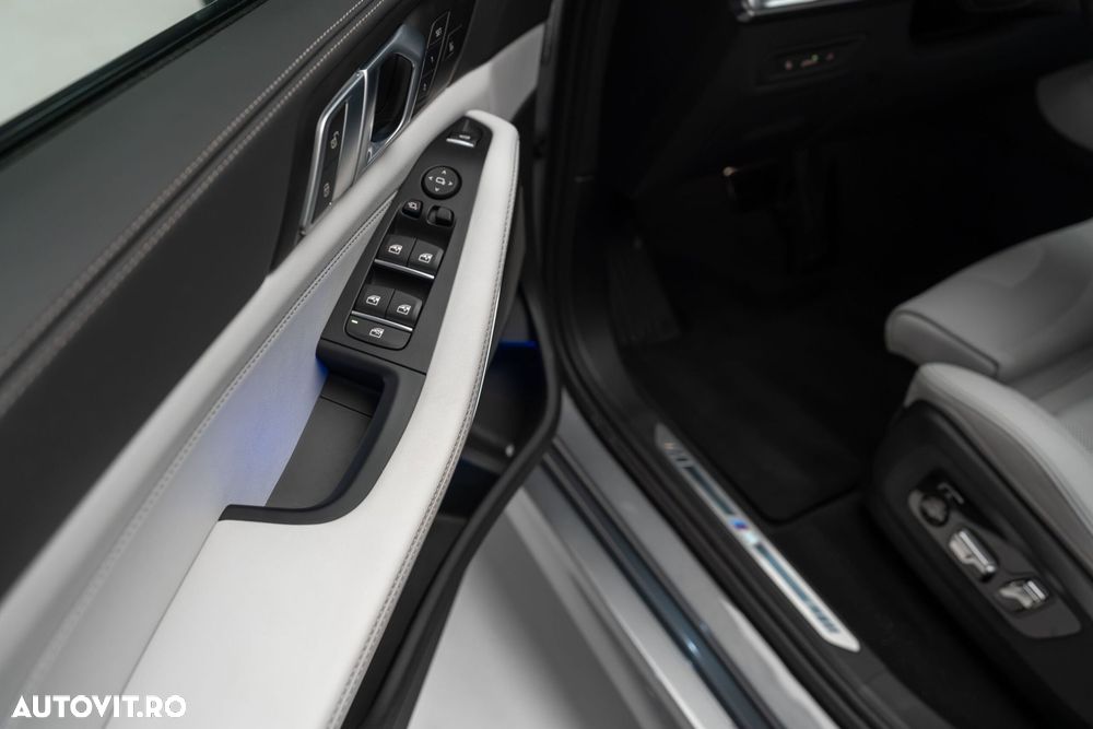 BMW X5 xDrive30d - 13