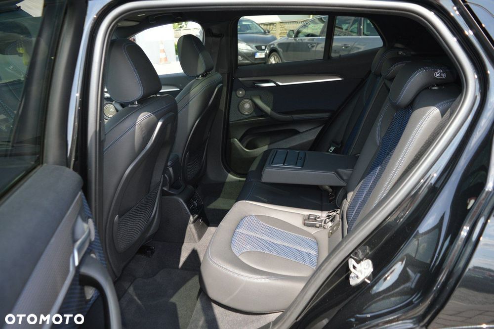 BMW X2 sDrive20i M Sport - 32