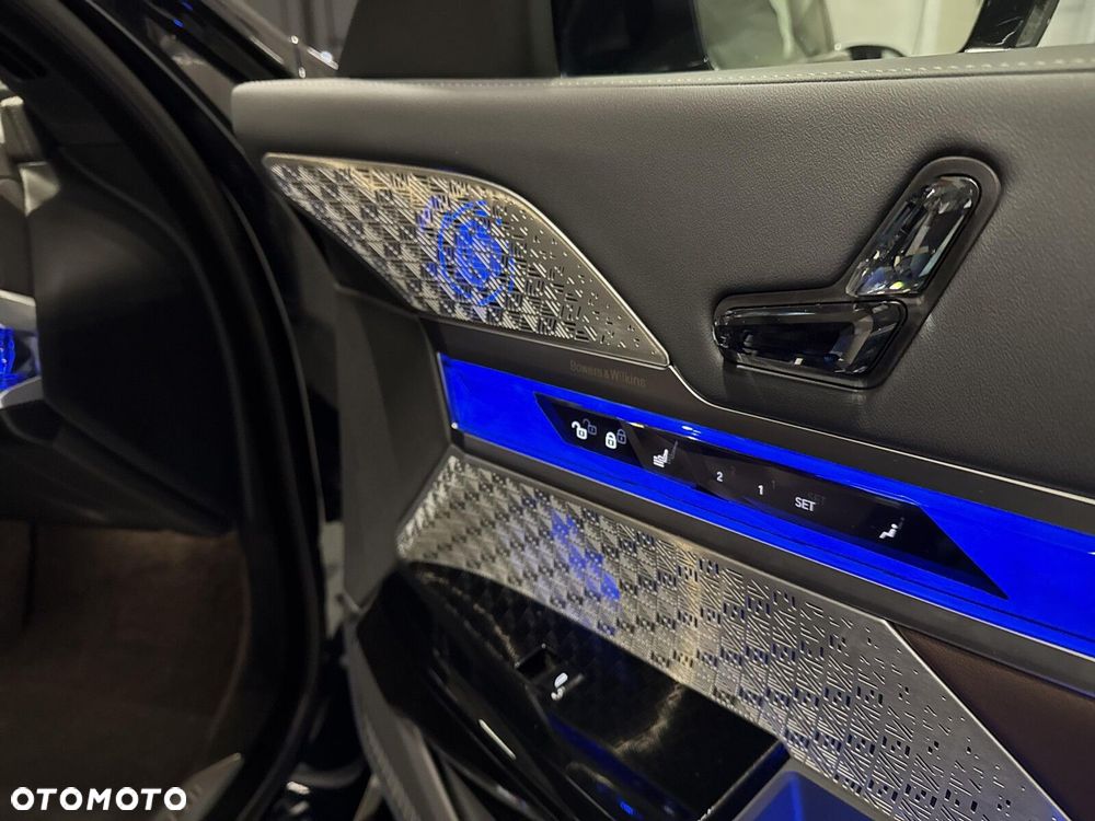 BMW i7 - 22