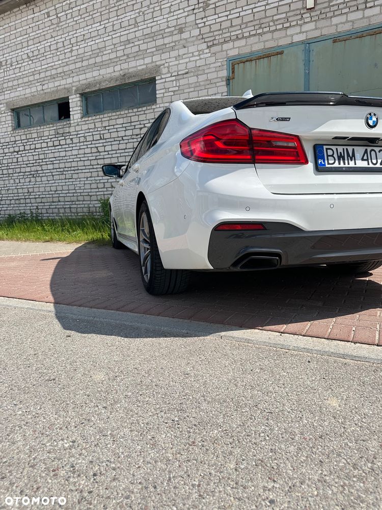 BMW Seria 5 520d xDrive M Sport sport - 11