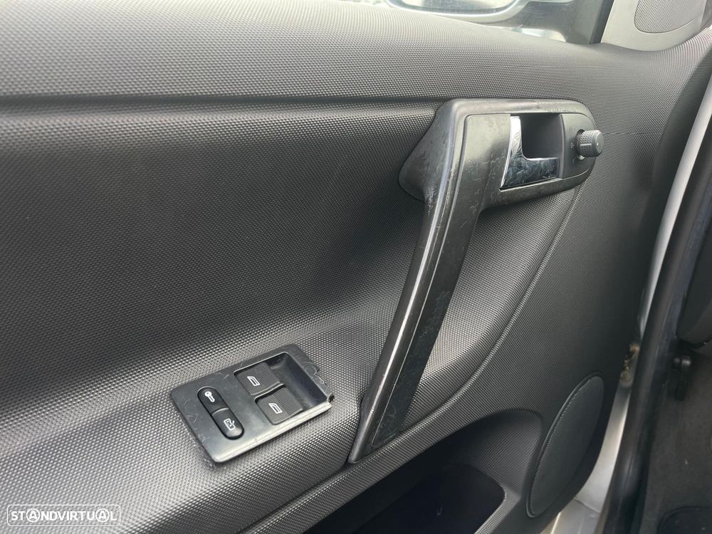 VW Polo 1.0 Highline AC - 8