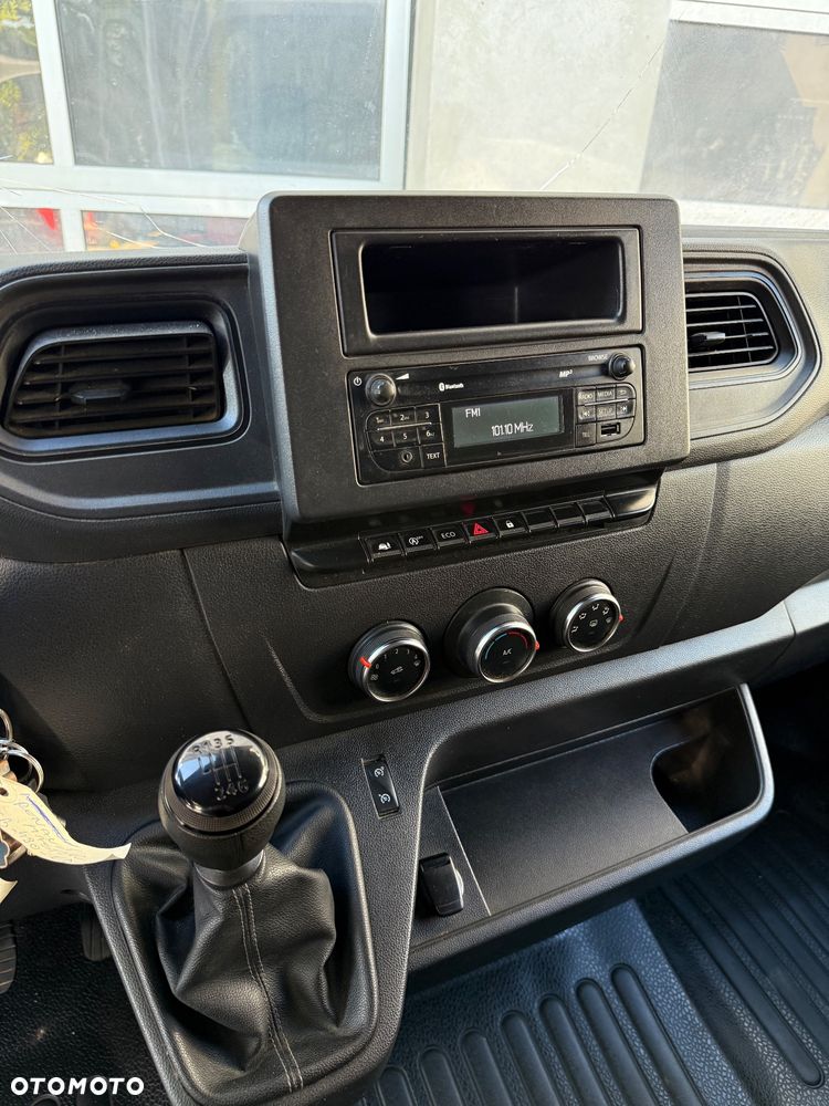 Renault Master - 10