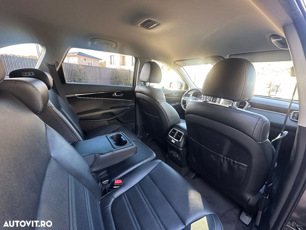 Kia Sorento 2.0 DSL 6AT 4x4 Cosmo - 25