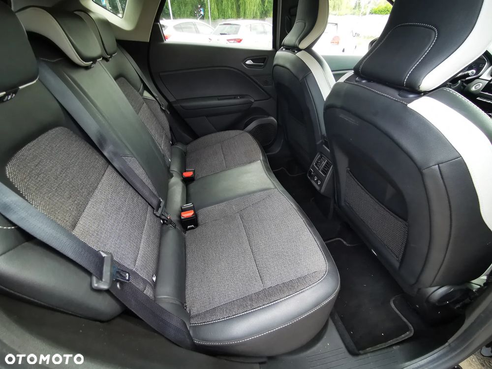 Renault Captur TCe 100 INTENS - 17