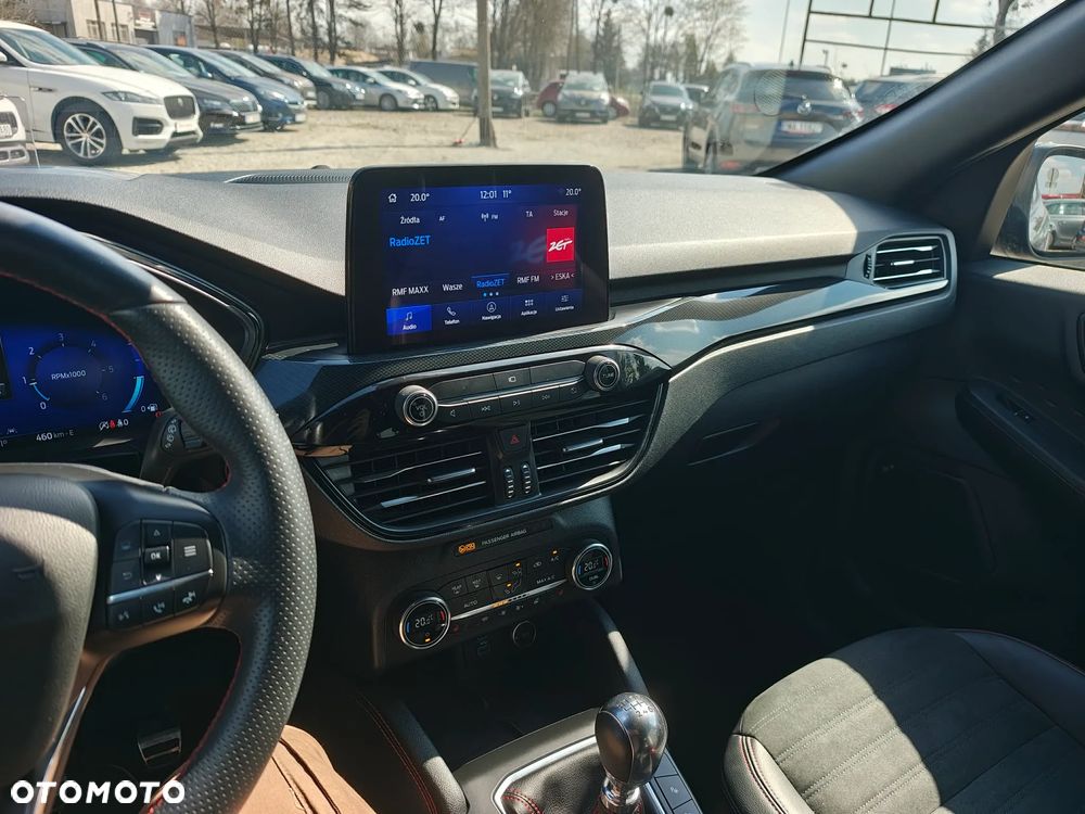 Ford Kuga 2.0 EcoBlue Hybrid ST-LINE - 18