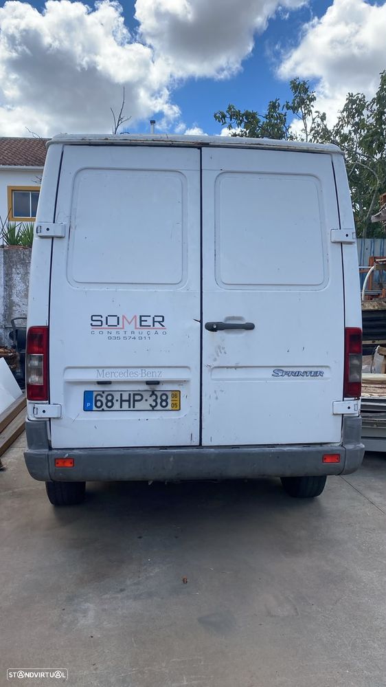 Mercedes-Benz Sprinter - 8