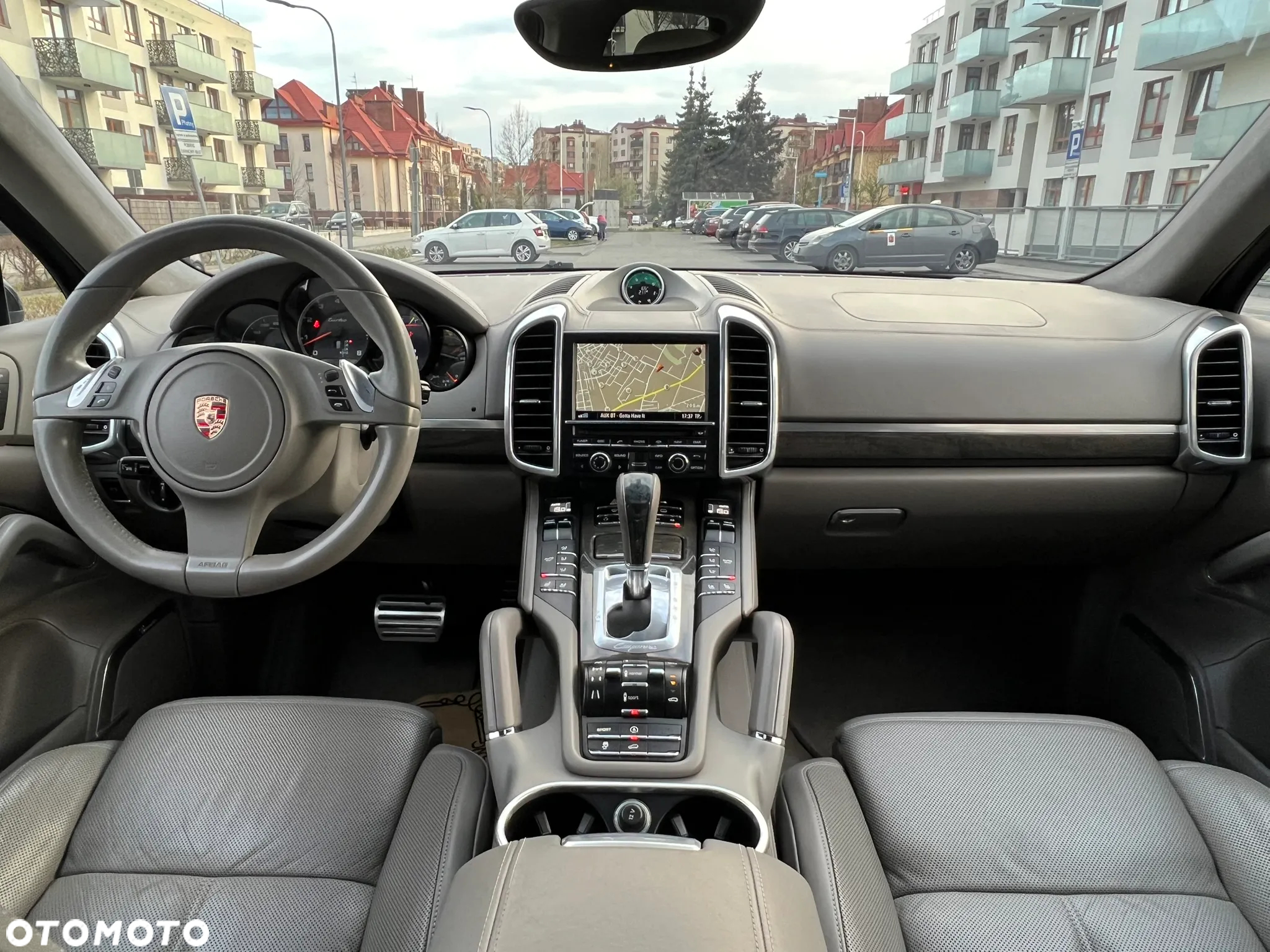 Porsche Cayenne Turbo Tiptronic S - 29