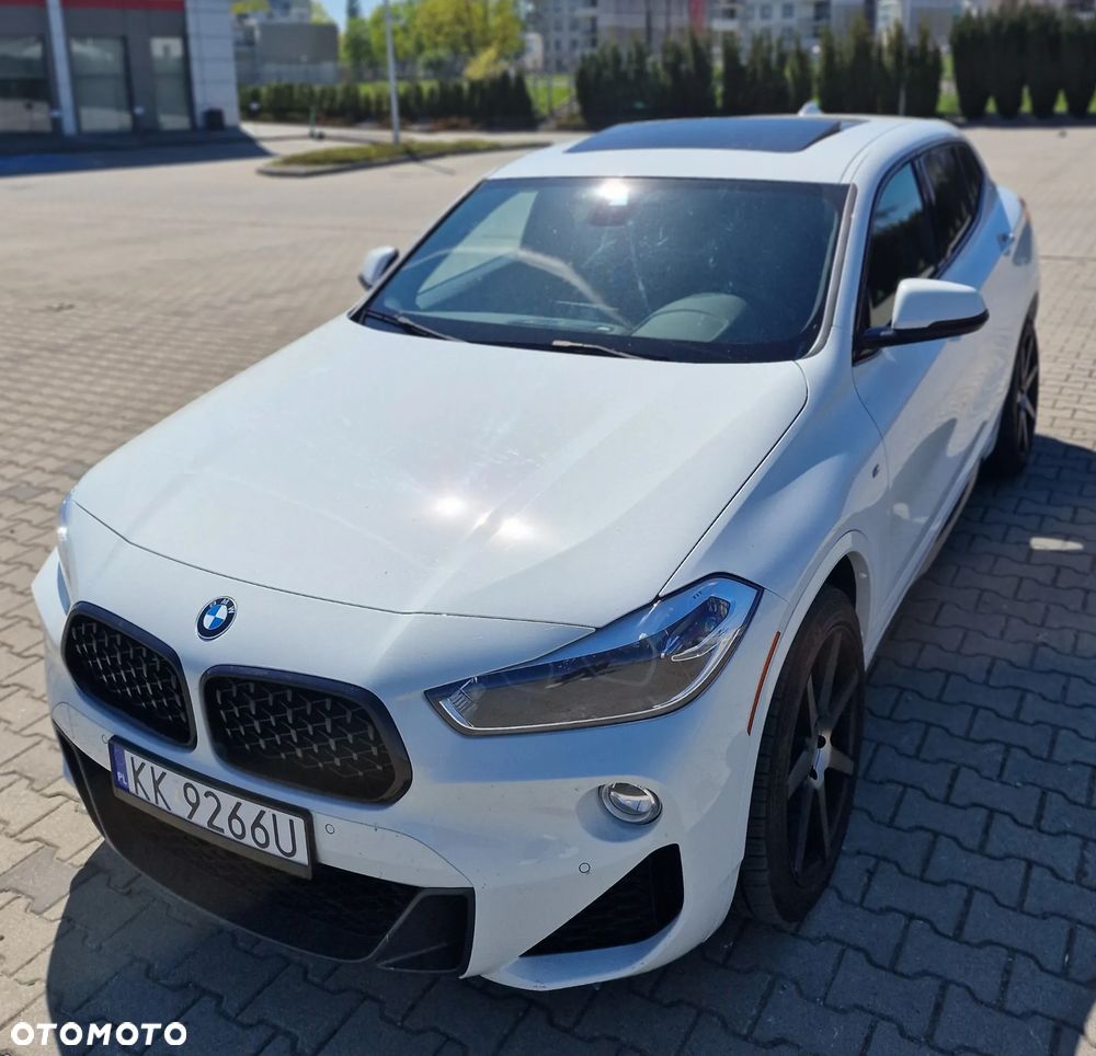 BMW X2 xDrive20i Advantage Plus - 2
