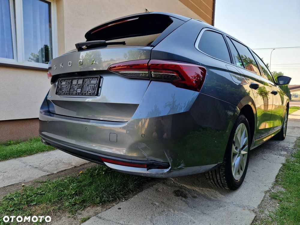 Skoda Octavia 2.0 TDI Selection DSG - 29