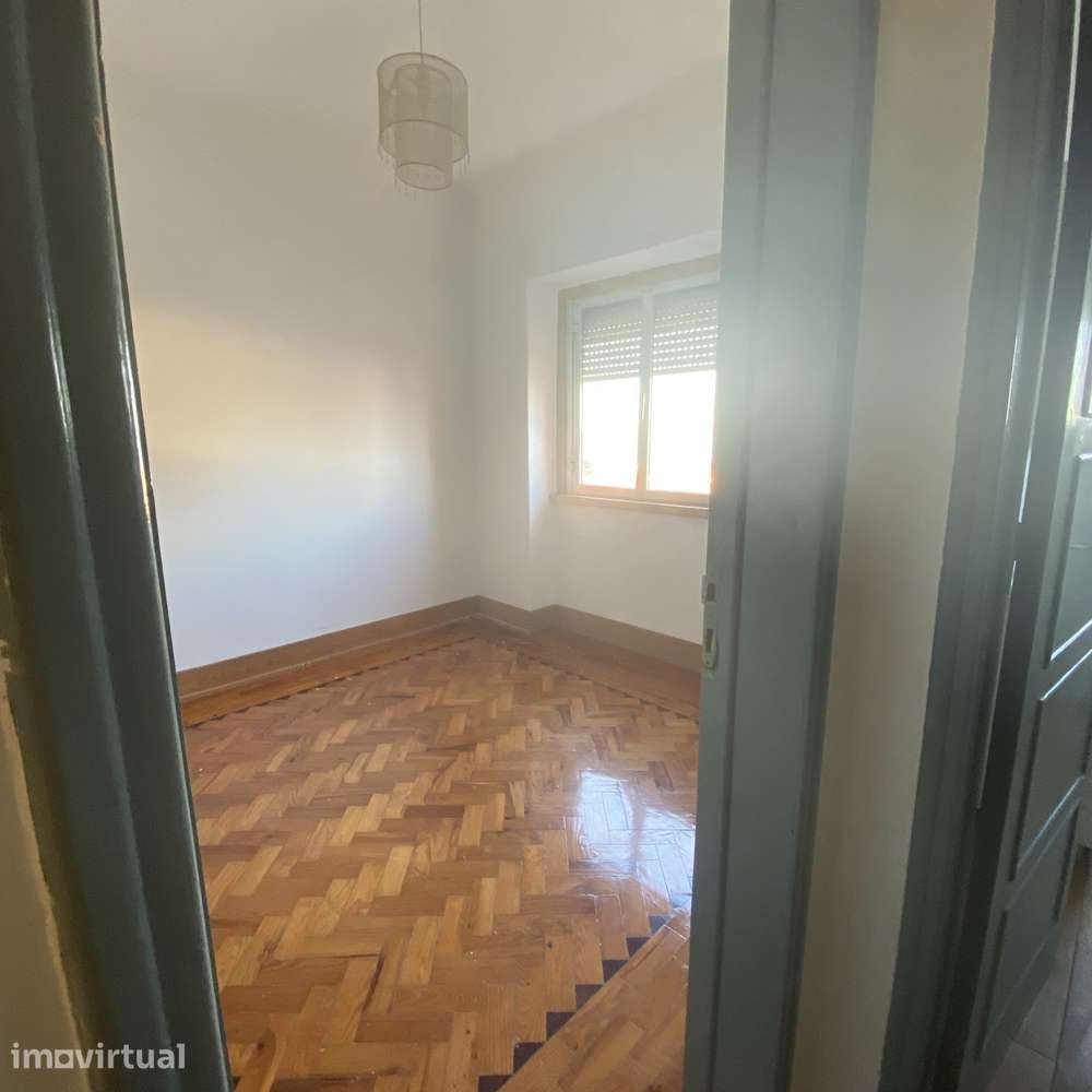 Apartamento T2+Sotão - Cacilhas - 10min do Barco e 5min do Metro - Grande imagem: 4/10