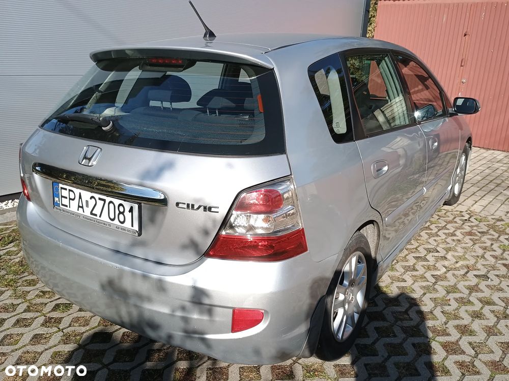 Honda Civic - 4