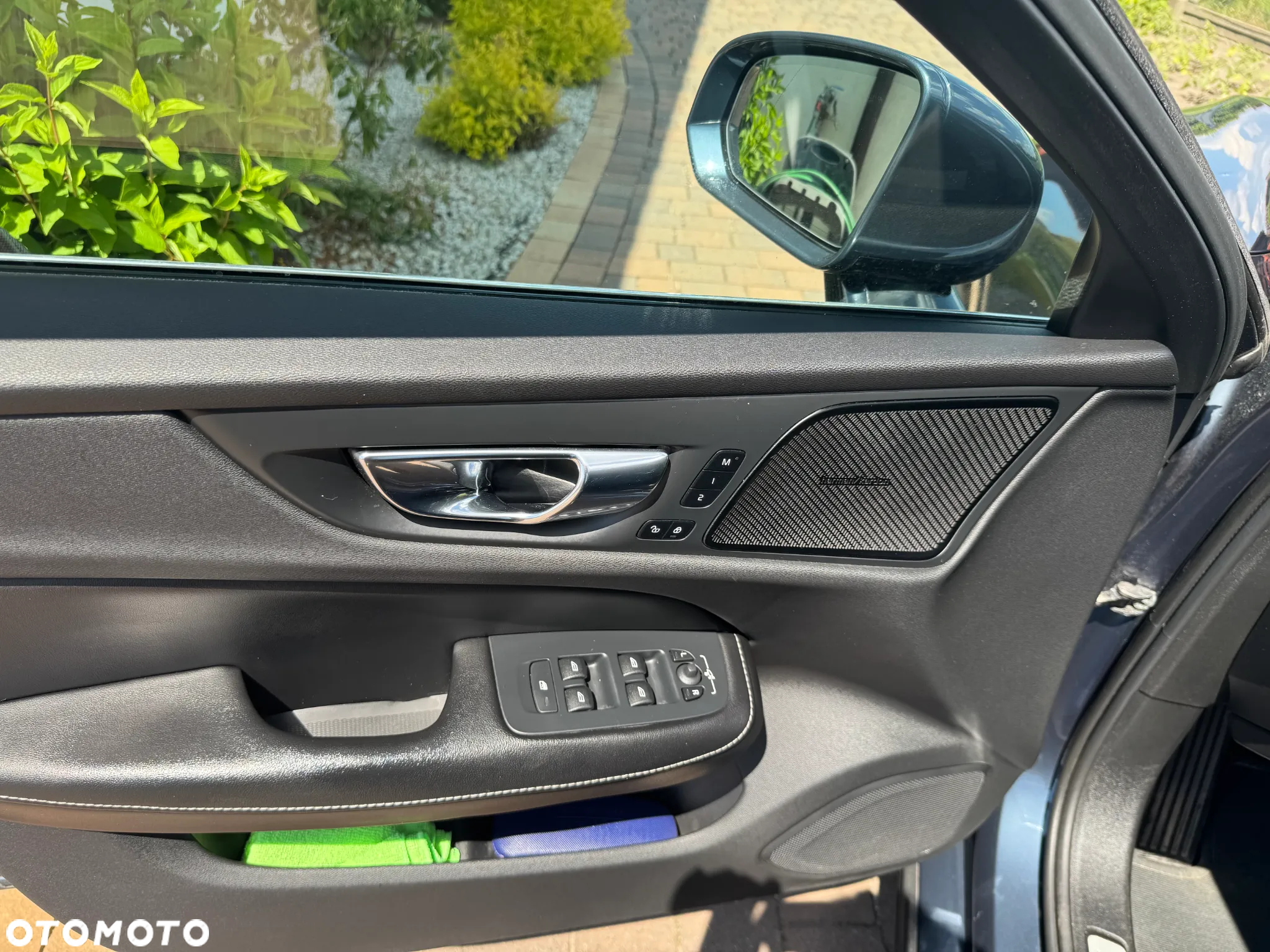 Volvo S60 T4 Inscription First Edition - 2