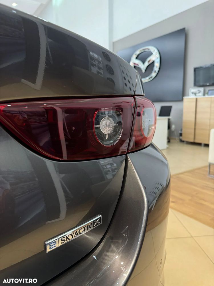 Mazda 3 e-Skyactiv X186 AT MHEV Center-Line - 21