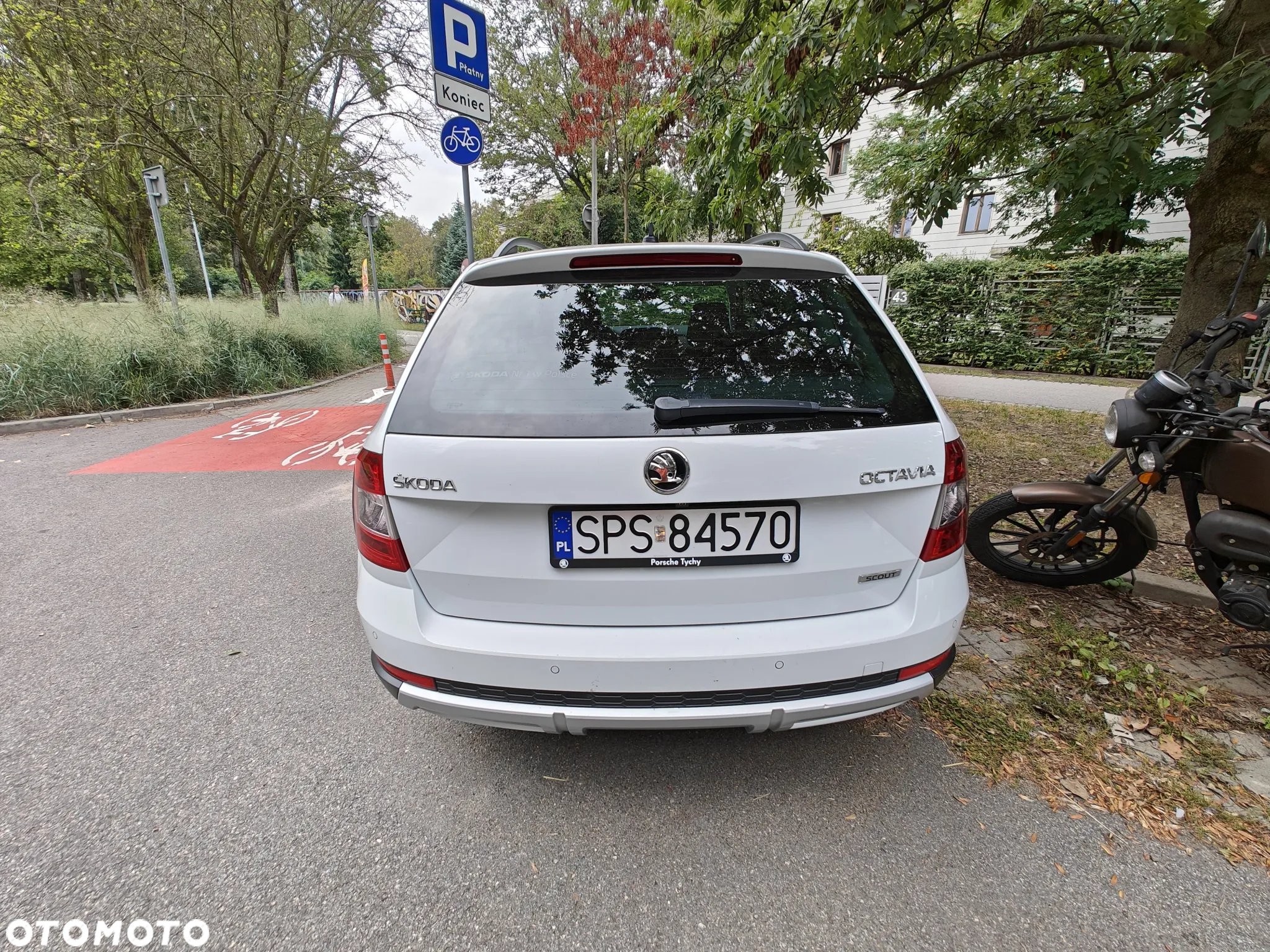 Skoda Octavia Scout 2.0 TDI 4x4 DSG - 6