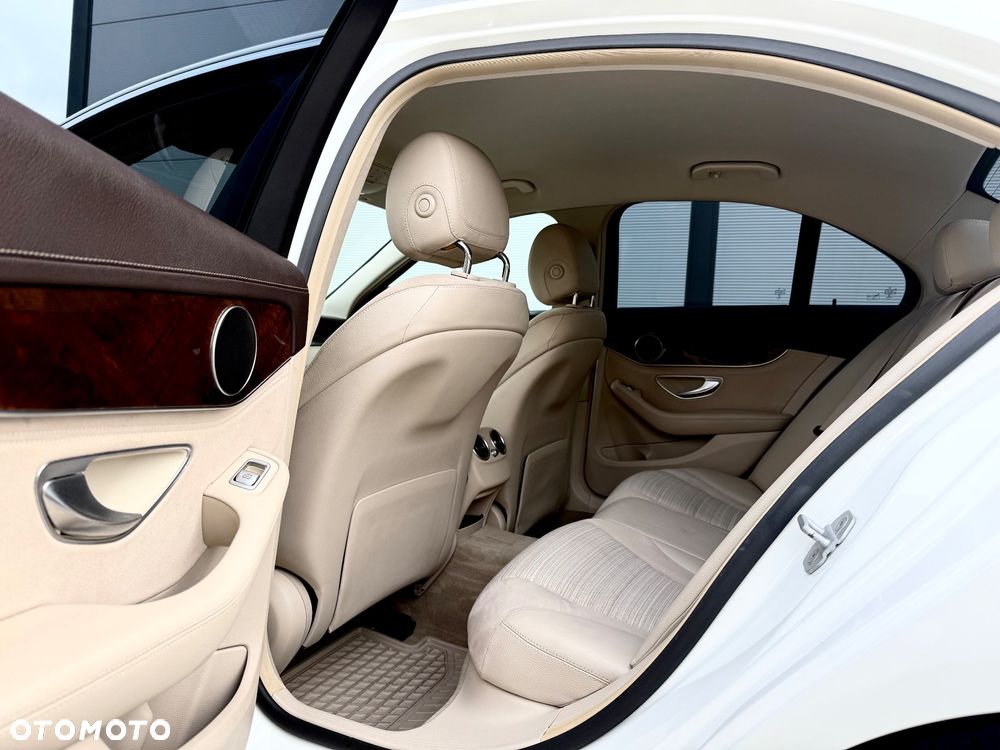 Mercedes-Benz Klasa C - 23