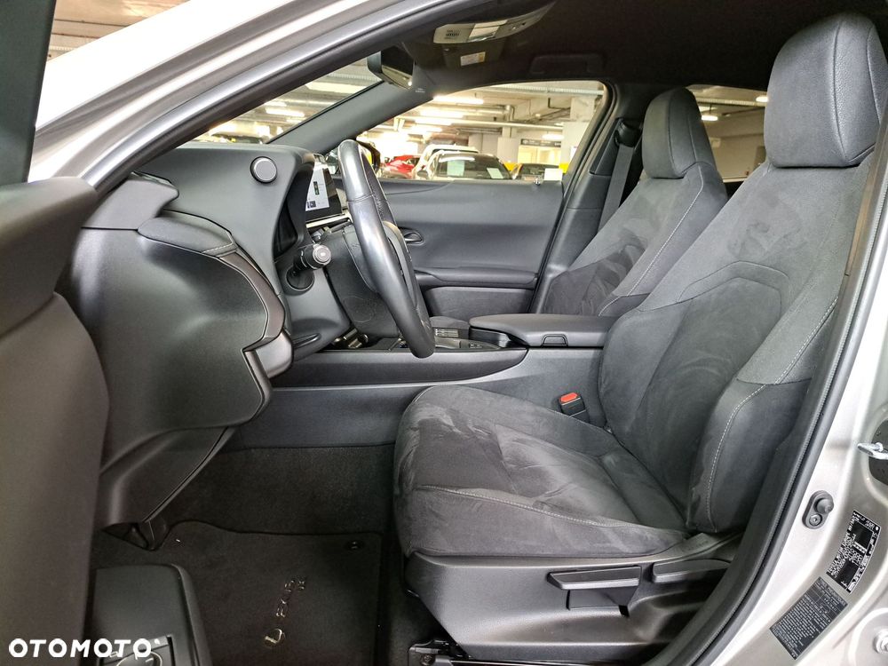 Lexus UX 250h GPF Business 2WD - 12