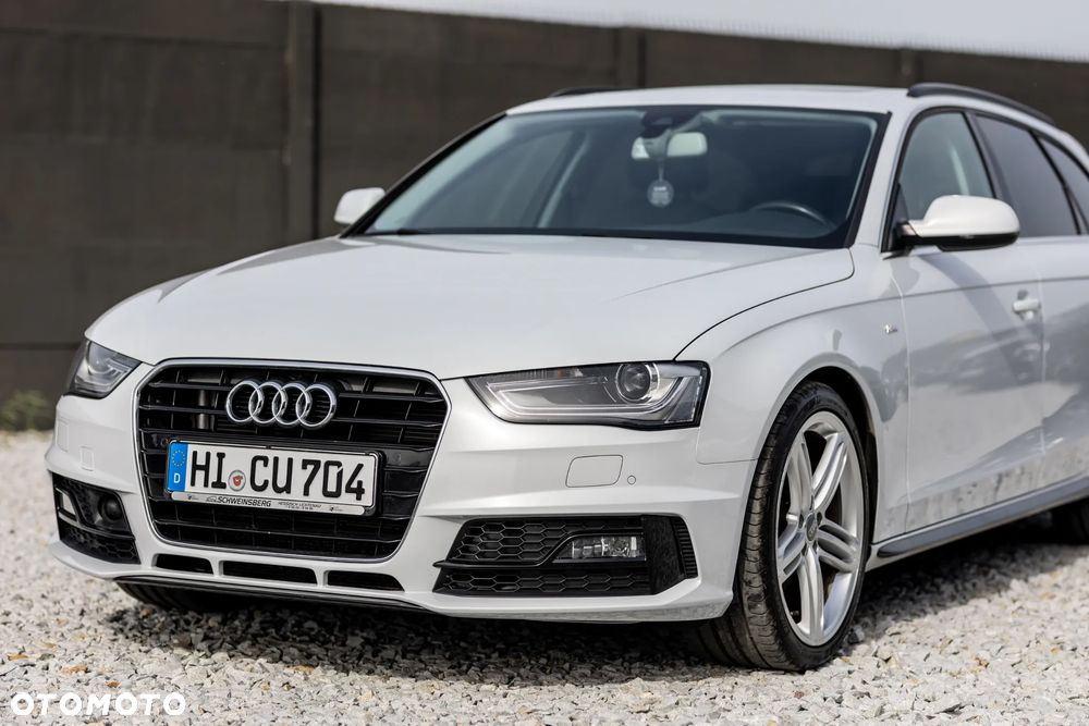 Audi A4 Avant 2.0 TDI ultra S tronic sport - 19