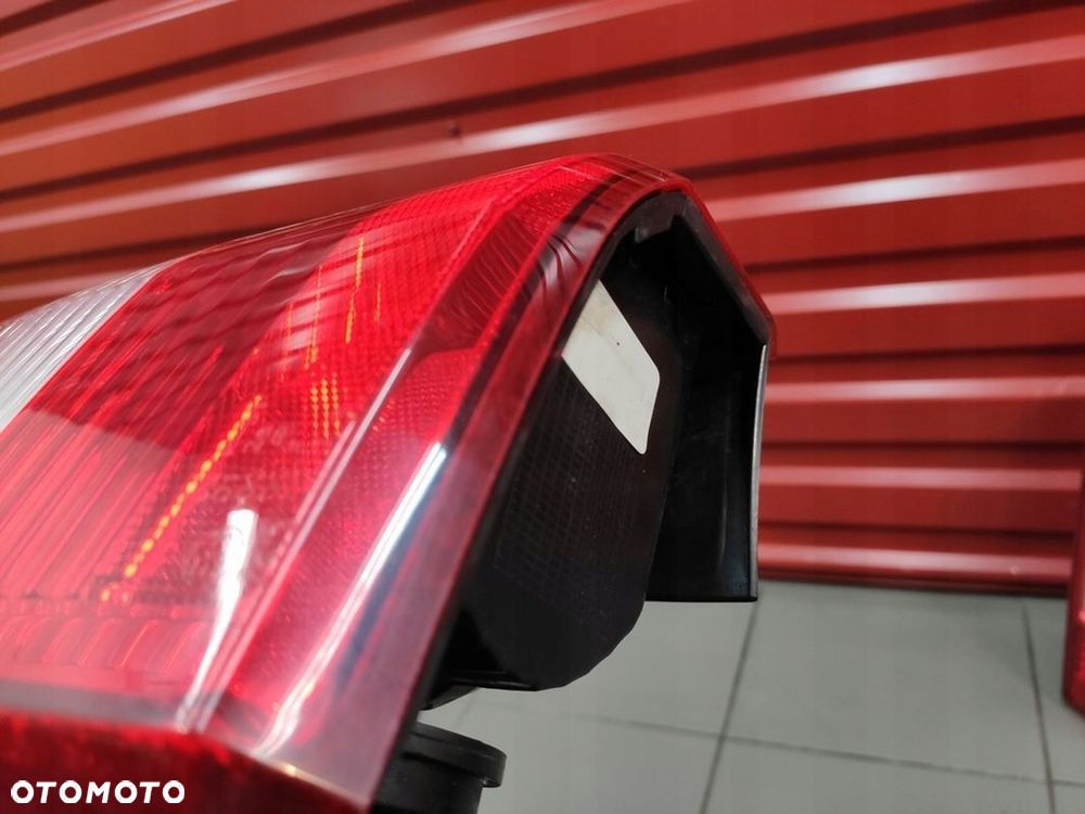 DODGE NITRO 06-11r. LAMPA PRAWA LEWA TYŁ LAMPY TYLNE KPL EUROPA ORYG ŁADNE - 4