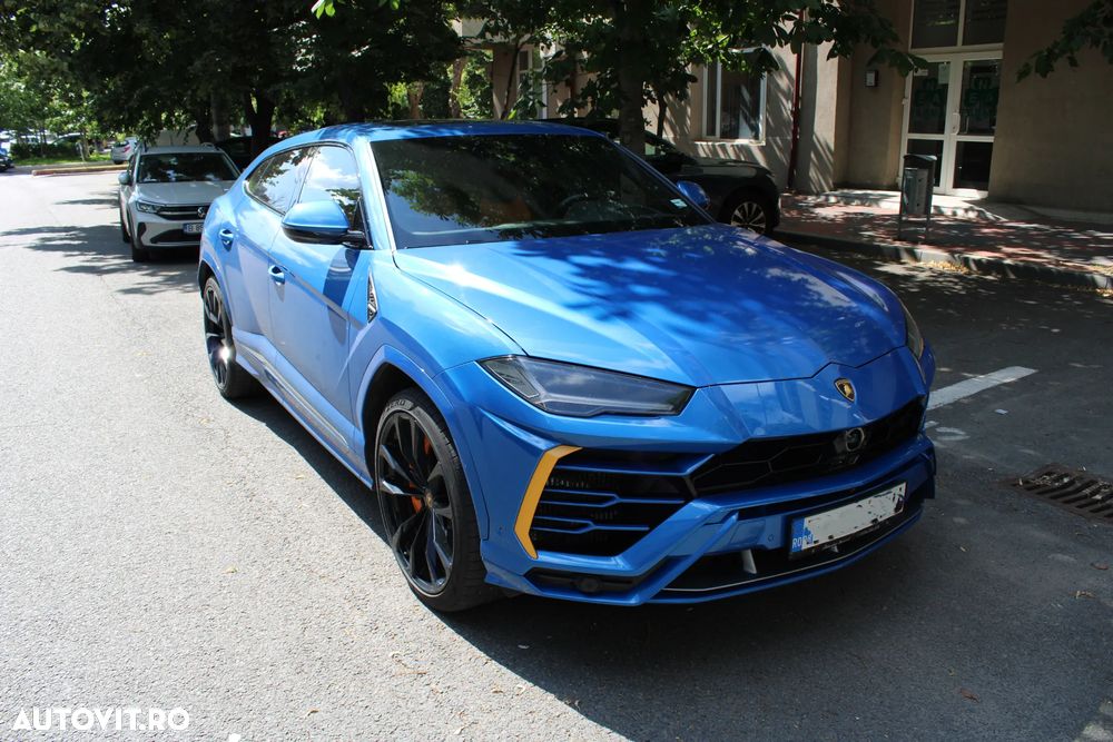 Lamborghini URUS - 1