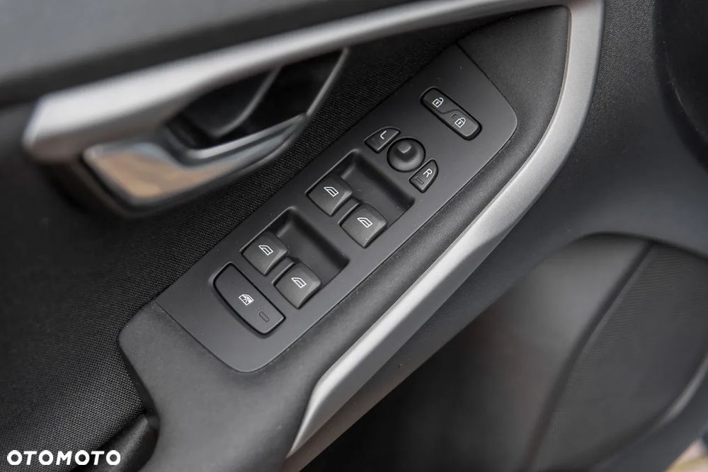 Volvo V40 T2 Drive-E Kinetic - 14
