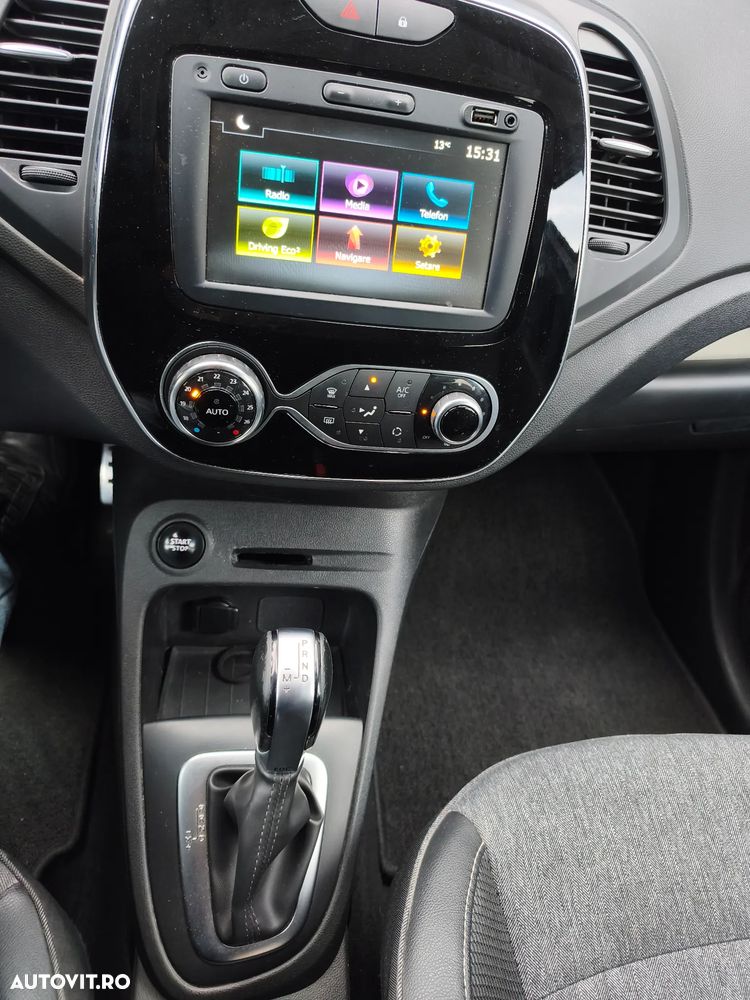 Renault Captur - 16